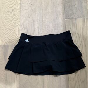 Adidas Women's Black tennis Skirt